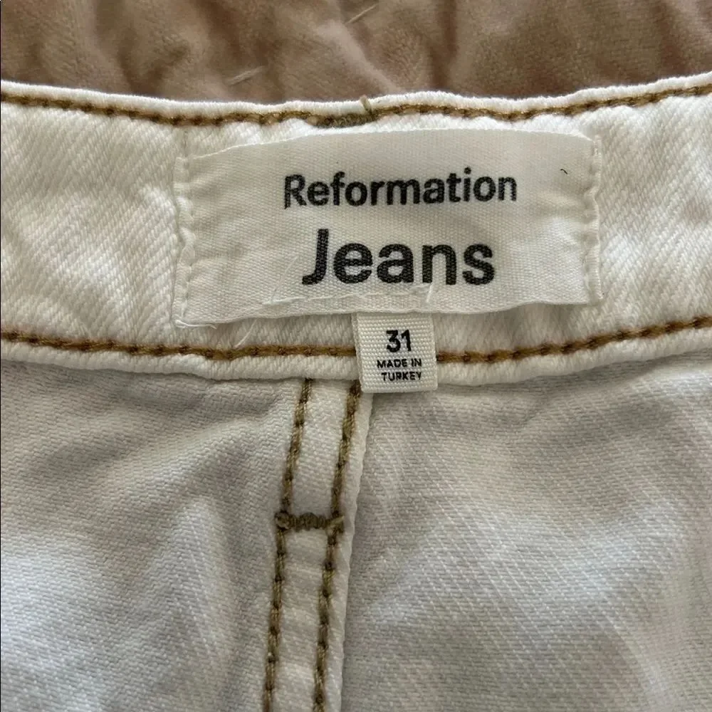 Reformation Off-White Denim cut off Shorts size 31